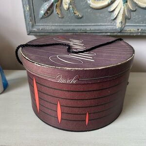 Vintage marche round hat box